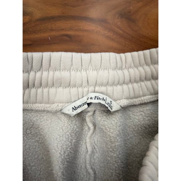 Abercrombie Cream Sweatpants - Women's Small - Pen Mark (Priced to Sell) - Picture 2 of 3